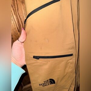 The North Face Tan and Black Ski Pants size medium women’s